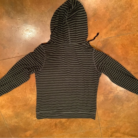Long sleeve gray and black striped V-neck hoodie. Sz. M. Excellent condition. - Picture 2 of 3